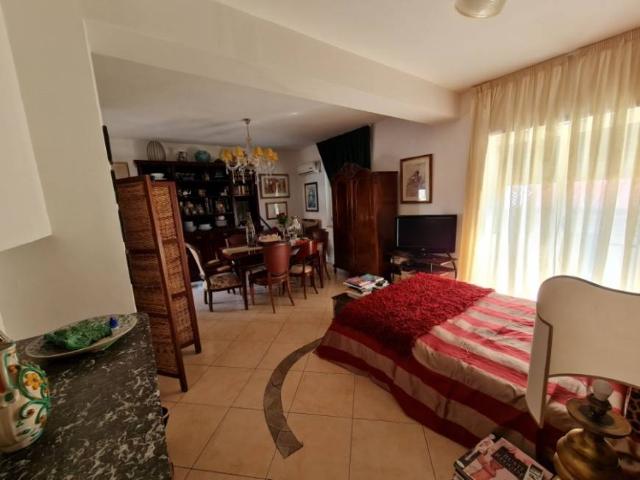 Villa Indipendente in vendita a Calabria, Reggio Calabria