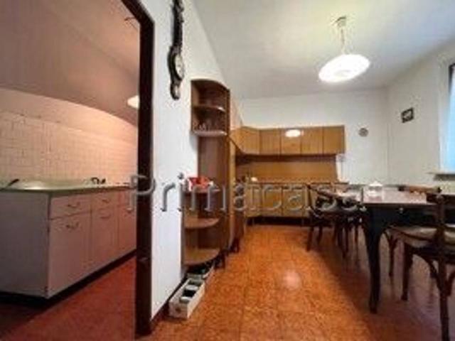 Villa Indipendente in vendita a Pratofontana, Re