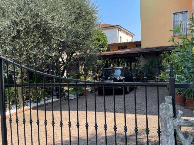 Villa Indipendente in vendita a Santa Croce, Re