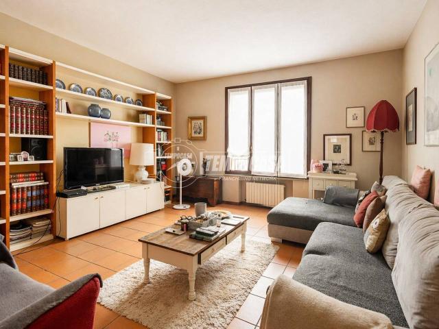 Villa Indipendente in vendita a Canali, Re