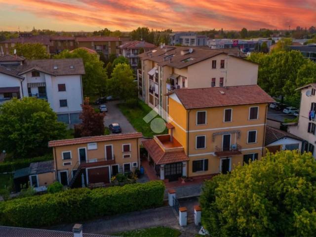 Villa Indipendente in vendita a Pieve Modolena, Re