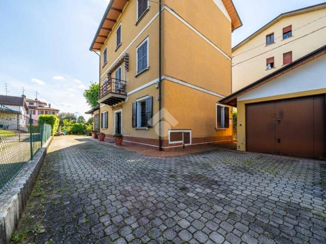 Villa Indipendente in vendita a Pieve Modolena, Re