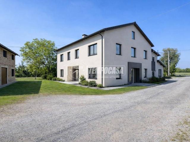 Villa Indipendente in vendita a Rivalta, Re