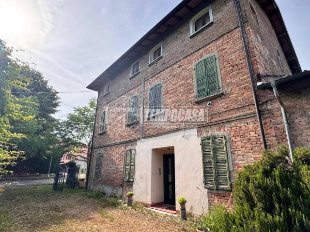 Villa Indipendente in vendita a Marmirolo, Re