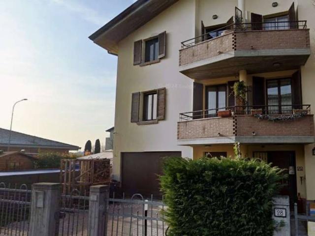 Villa Indipendente in vendita a Pieve Modolena, Re