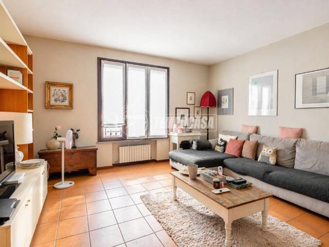 Villa Indipendente in vendita a Canali, Re
