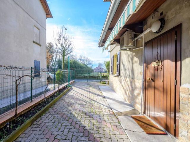 Villa Indipendente in vendita a Masone, Re