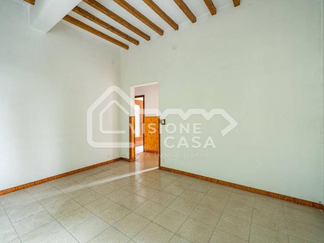 Villa Indipendente in vendita a Santa Croce, Re