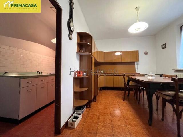 Villa Indipendente in vendita a Pratofontana, Re