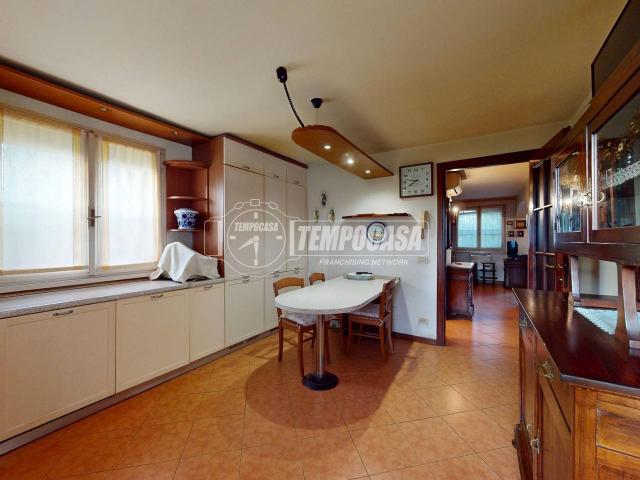 Villa Schiera in vendita a Bassa Reggiana, Re