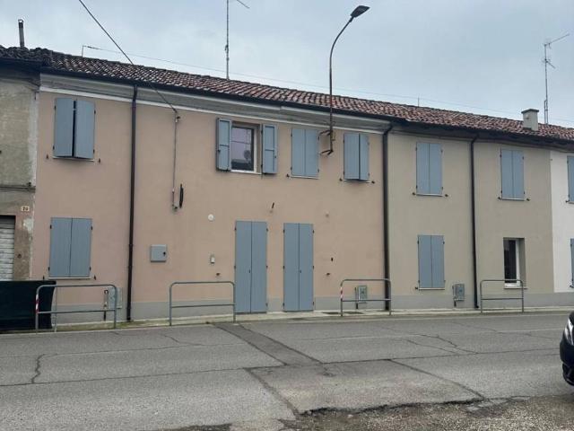 Villa Indipendente in vendita a Bassa Reggiana, Re