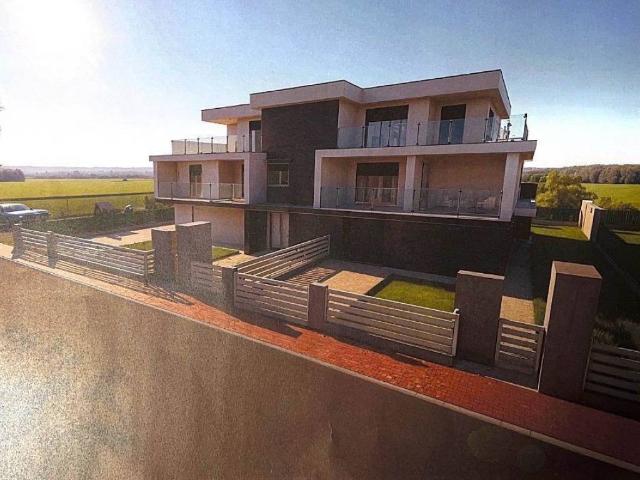 Villa Indipendente in vendita a Bassa Reggiana, Re
