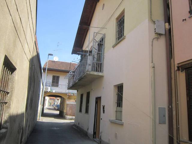 Villa Indipendente in vendita a Rho, Lombardia