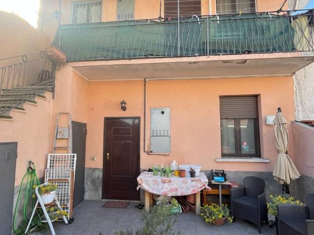 Villa Indipendente in vendita a Rho, Lombardia