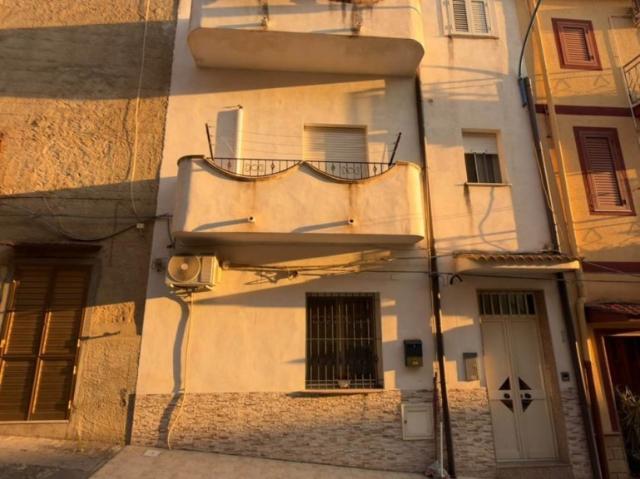 Villa Indipendente in vendita a Ribera, Agrigento