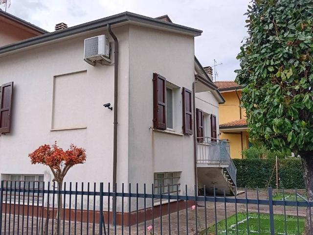 Villa Indipendente in vendita a Unione di comuni Valmarecchia, Santarcangelo Di