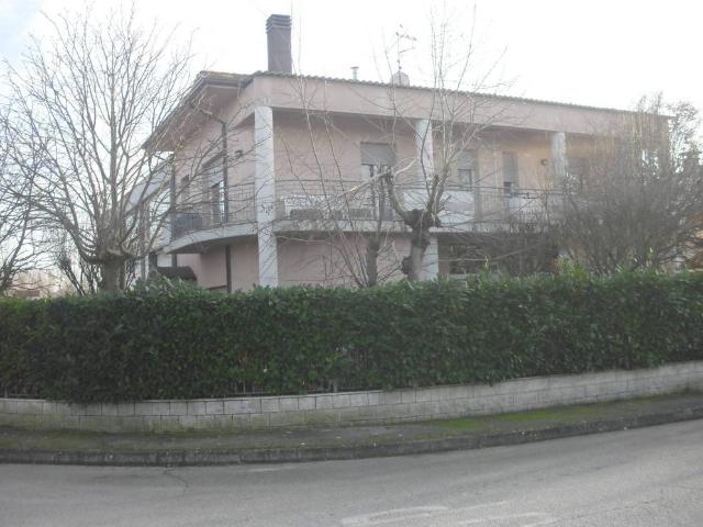 Villa Indipendente in vendita a Riccione, Reggio Emilia