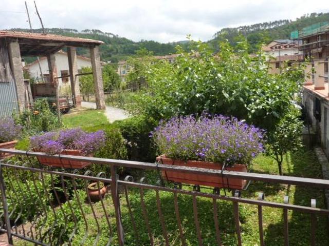 Villa Indipendente in vendita a Riccò Del Golfo, Liguria