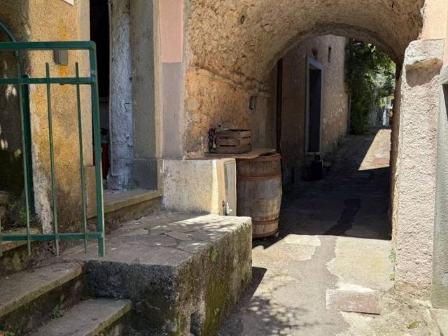 Villa Indipendente in vendita a Riccò Del Golfo, Liguria