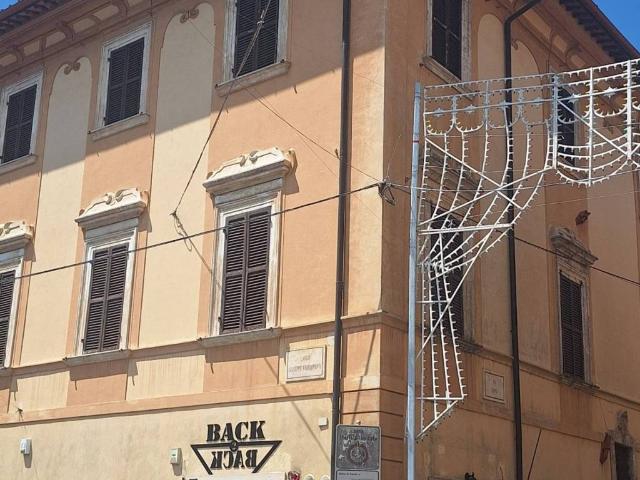 Villa Indipendente in vendita a Regina Pacis, Rieti