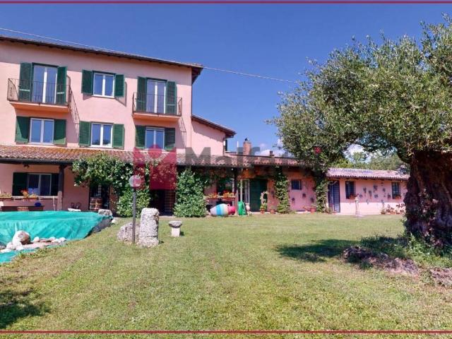 Villa Indipendente in vendita a Molino della Salce, Rieti