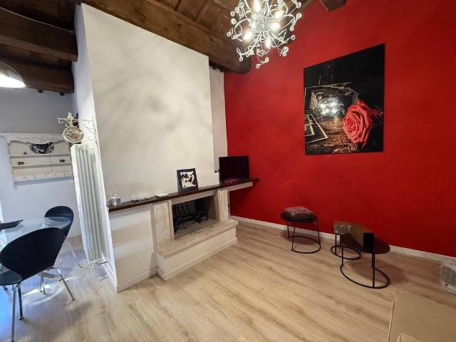 Villa Indipendente in vendita a Regina Pacis, Rieti