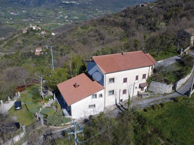 Villa Indipendente in vendita a Rieti, Lazio