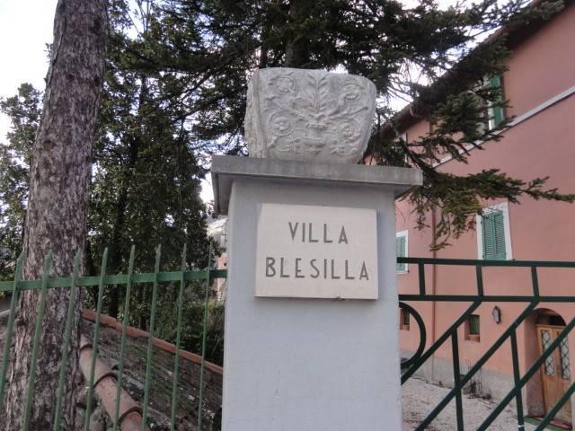 Villa Indipendente in vendita a Rieti, Lazio