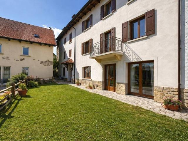 Villa Indipendente in vendita a Rigolato, Friuli-Venezia Giulia