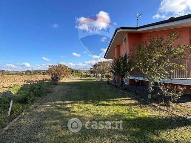 Villa Indipendente in vendita a Rimini, Reggio Emilia