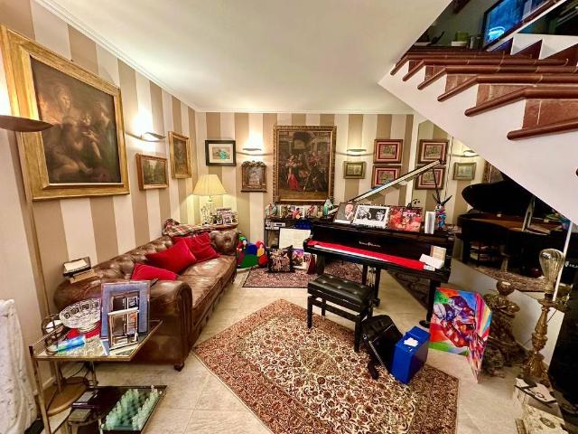 Villa Indipendente in vendita a Padulli, Rimini