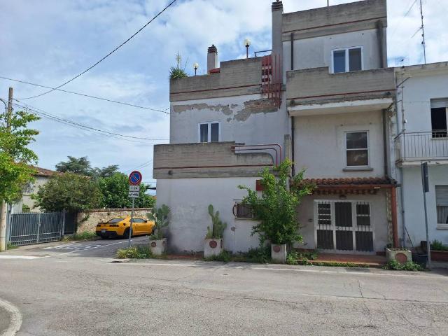 Villa Indipendente in vendita a Rimini, Reggio Emilia