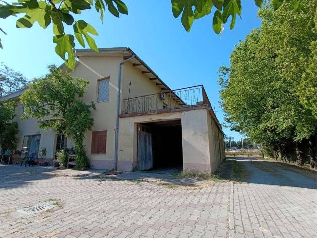 Villa Indipendente in vendita a Rimini, Reggio Emilia