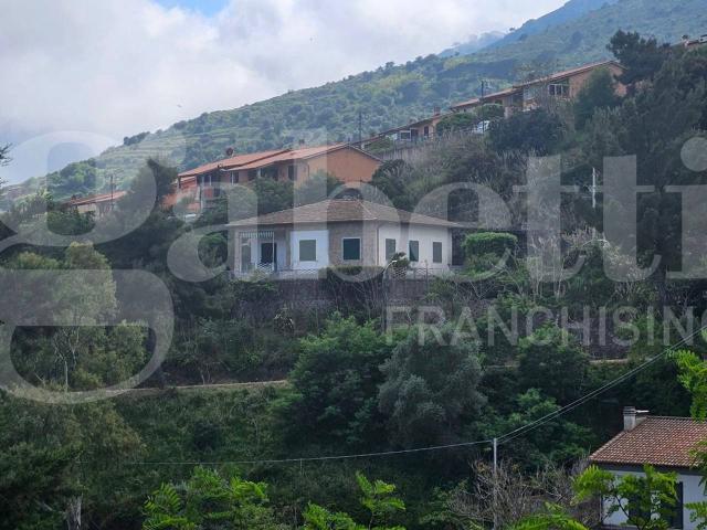 Villa Indipendente in vendita a La Ginestra, Rio