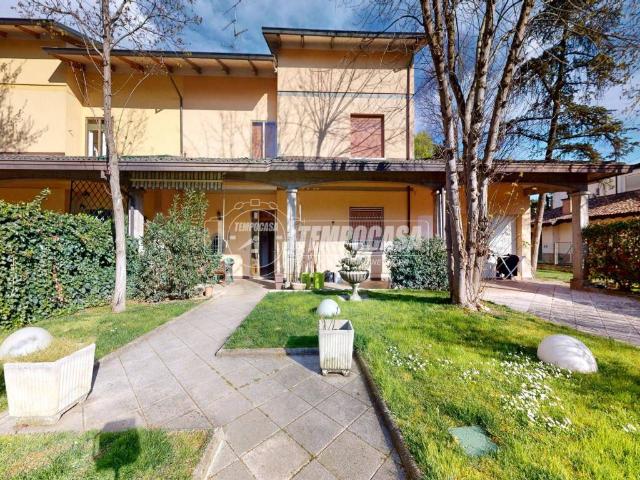 Villa Schiera in vendita a Pianura Reggiana, Re