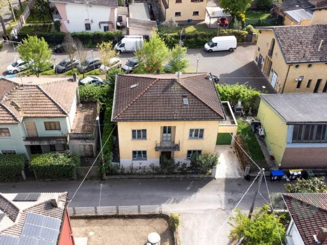 Villa Indipendente in vendita a Pianura Reggiana, Re