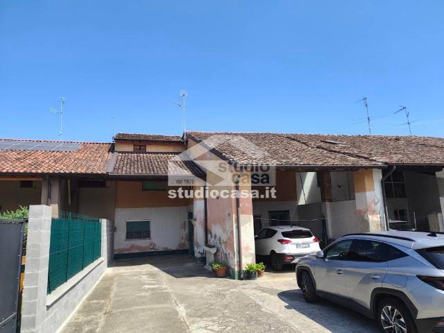 Villa Indipendente in vendita a Ripalta Arpina, Lombardia