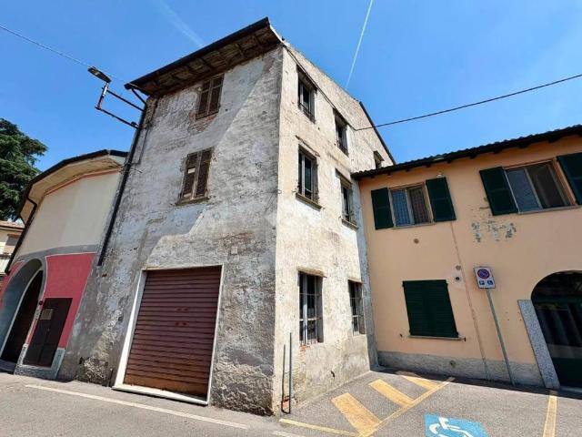 Villa Indipendente in vendita a Ripalta Cremasca, Lombardia