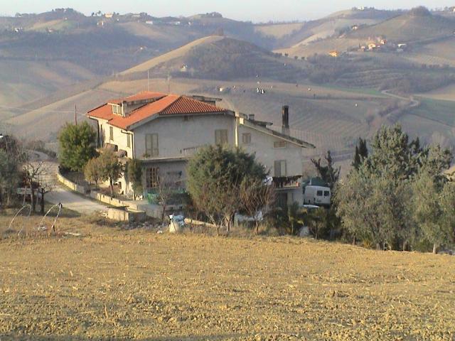 Villa Indipendente in vendita a Marche, Ascoli Piceno