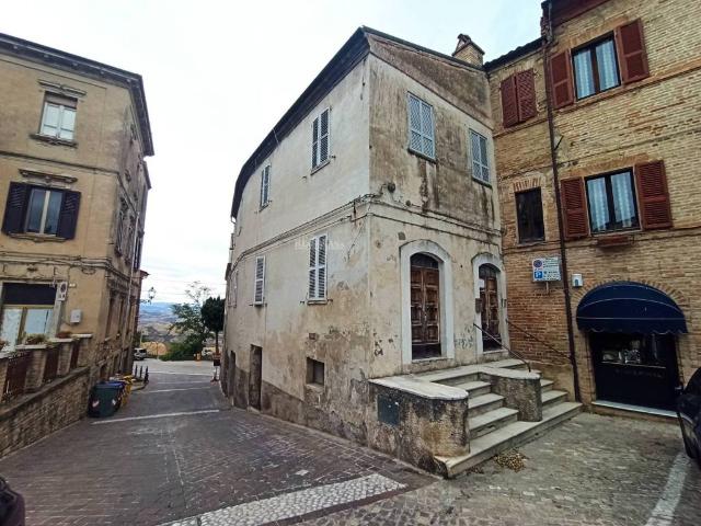 Villa Indipendente in vendita a Marche, Ascoli Piceno