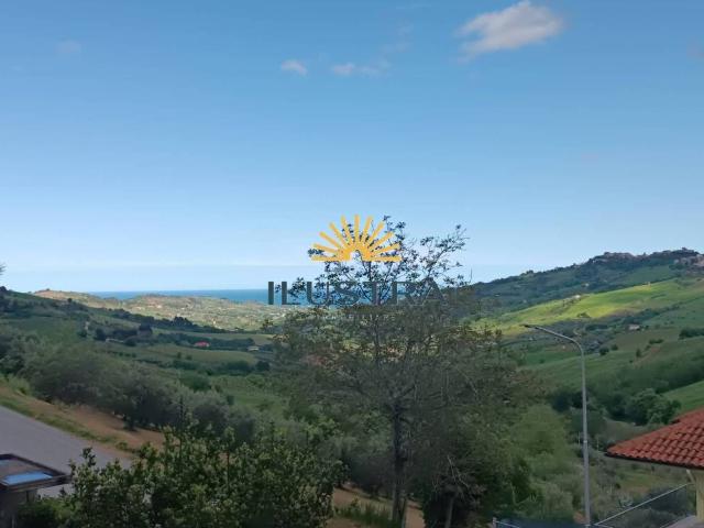 Villa Indipendente in vendita a Marche, Ascoli Piceno
