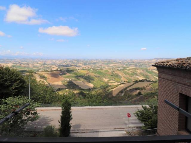 Villa Indipendente in vendita a Marche, Ascoli Piceno