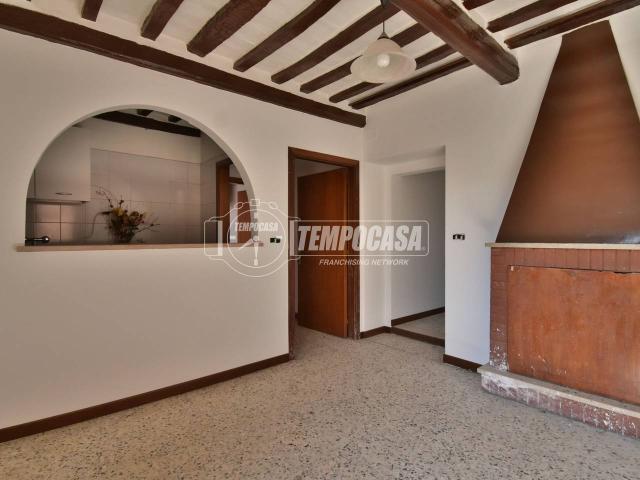 Villa Indipendente in vendita a Marche, Macerata