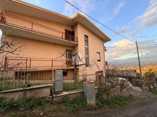 Villa Indipendente in vendita a Ripi, Lazio