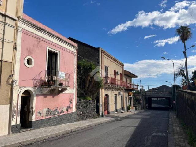 Villa Indipendente in vendita a Carruba, Riposto