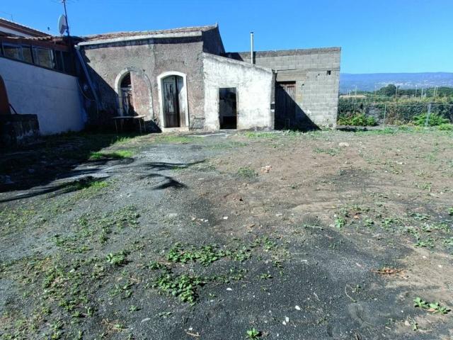 Villa Indipendente in vendita a Archi, Riposto