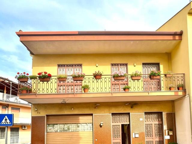 Villa Indipendente in vendita a Archi, Riposto