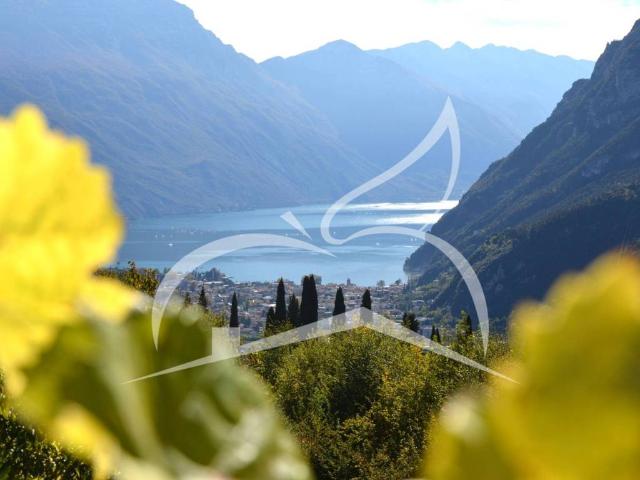 Villa Indipendente in vendita a Comunità Alto Garda e Ledro, Riva