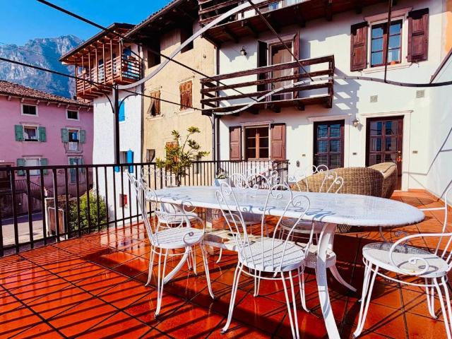 Villa Indipendente in vendita a Comunità Alto Garda e Ledro, Riva
