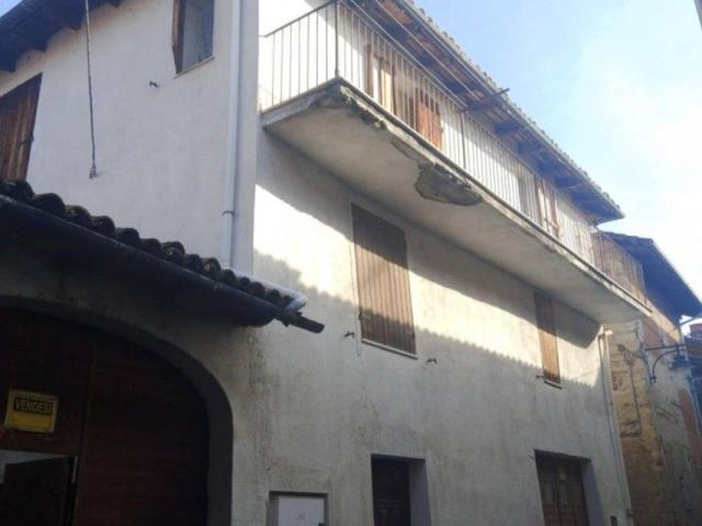 Villa Indipendente in vendita a Piemonte, Alessandria